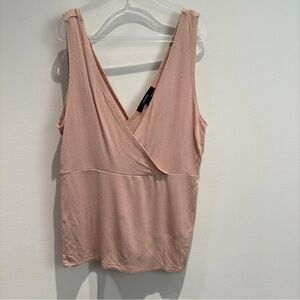 Forever 21 Peach/Cream V Neck Crop Top Size Large